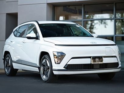 Used 2024 Hyundai Kona SEL