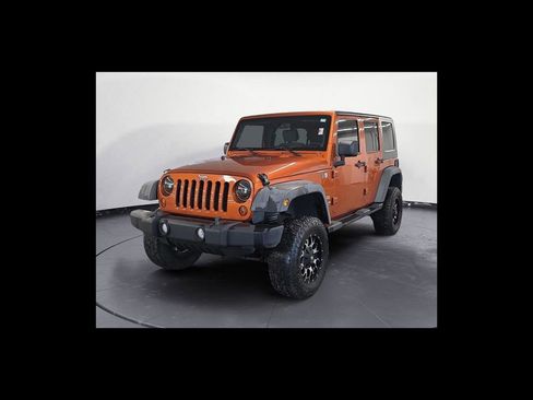 Used 2010 Jeep Wrangler Unlimited Sport AWD/4WD image 2