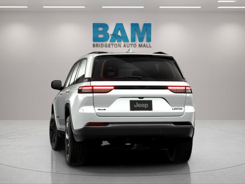 New 2026 Jeep Grand Cherokee Limited AWD/4WD image 9