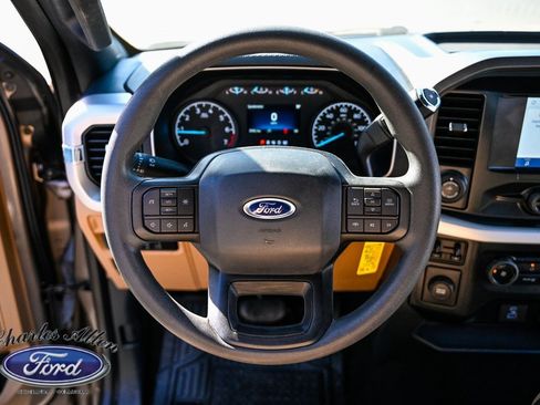 Used 2022 Ford F150 XLT w/ Trailer Tow Package image 12