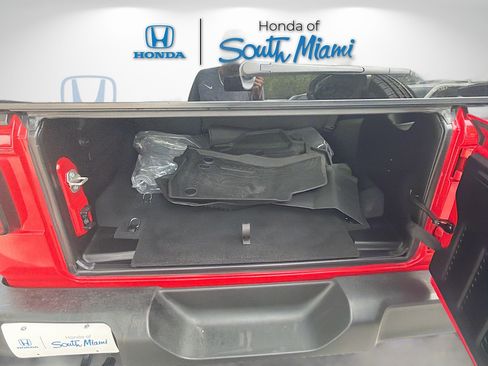 Used 2024 Jeep Wrangler Unlimited Sport AWD/4WD image 26