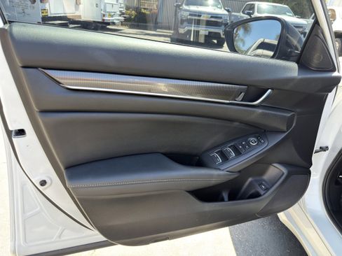 Used 2022 Honda Accord Sport image 21