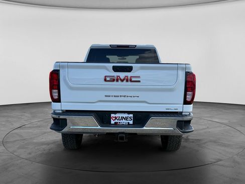 Used 2022 GMC Sierra 2500 SLE w/ SLE Convenience Package AWD/4WD image 8