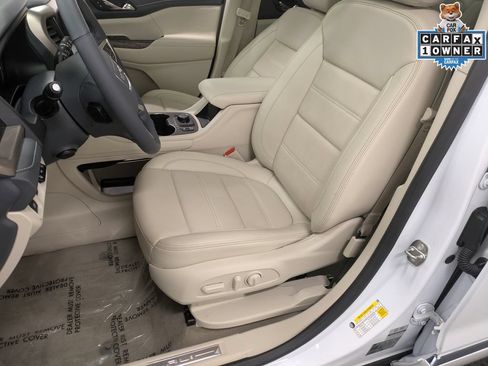 Used 2023 GMC Acadia Denali w/ Denali Ultimate Package AWD/4WD image 10