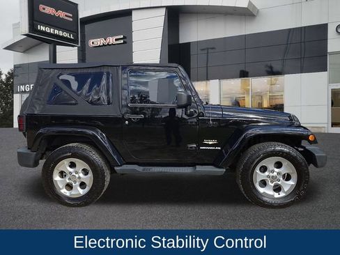 Used 2011 Jeep Wrangler Sahara w/ Dual Top Group image 10