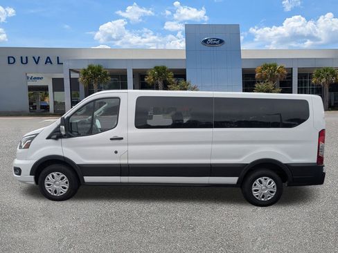 Used 2023 Ford Transit 350 XLT image 7