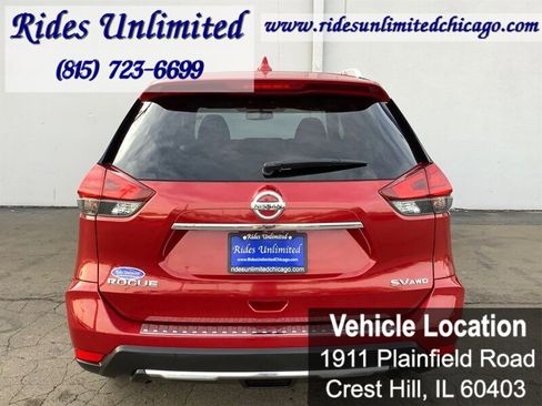 Used 2017 Nissan Rogue SV w/ SV Premium Package image 5