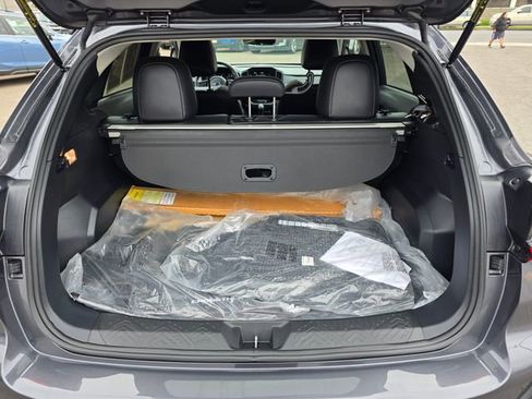 Certified 2025 Subaru Crosstrek 2.5i Limited w/ Crosstrek Mirror Package AWD/4WD image 11