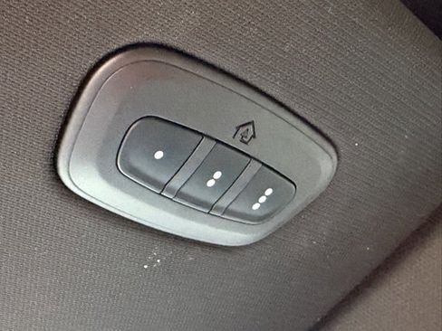 Used 2019 RAM 1500 Big Horn image 17