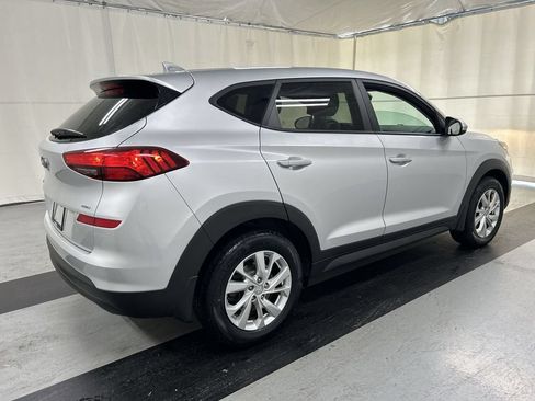 Used 2019 Hyundai Tucson SE AWD/4WD image 2