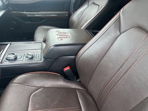 Used 2020 Ford Expedition Max King Ranch image 17