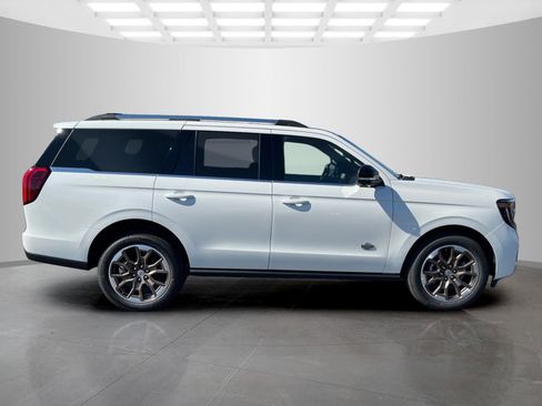 New 2026 Ford Expedition King Ranch image 11