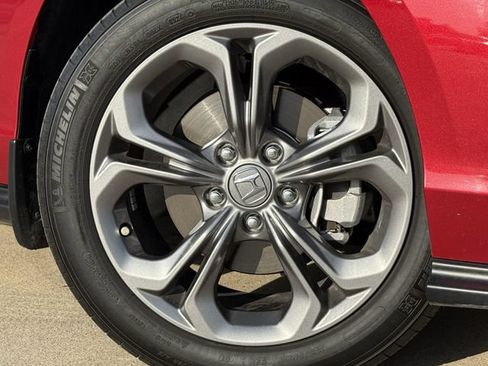 Used 2024 Honda Accord EX image 9