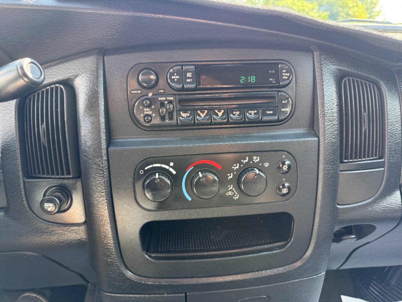 Used 2003 Dodge Ram 2500 Truck SLT AWD/4WD image 22