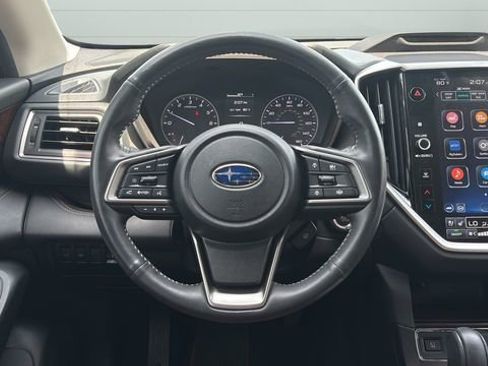 Used 2023 Subaru Ascent Touring AWD/4WD image 13