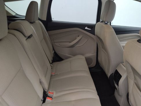 Used 2018 Ford Escape SE w/ SE Sync 3 Package FWD image 19