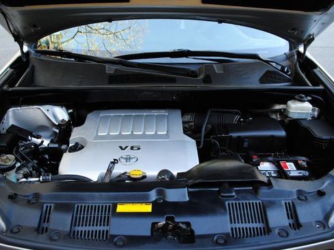 Used 2013 Toyota Highlander Limited image 35