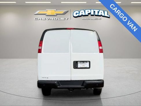 Used 2023 Chevrolet Express 2500 w/ Driver Convenience Package RWD image 4