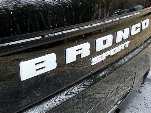 Certified 2023 Ford Bronco Sport Outer Banks w/ Tech Package AWD/4WD image 10