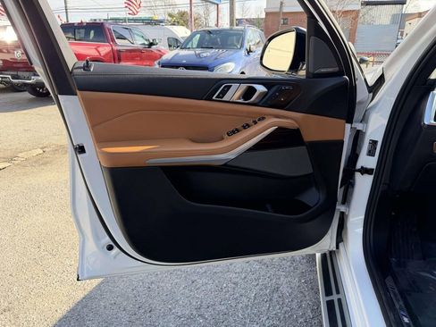 Used 2026 BMW X7 xDrive40i AWD/4WD image 30
