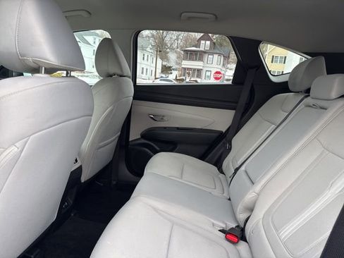 Used 2025 Hyundai Tucson SEL image 13