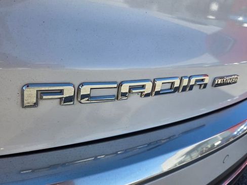 Used 2017 GMC Acadia Limited SLT image 15