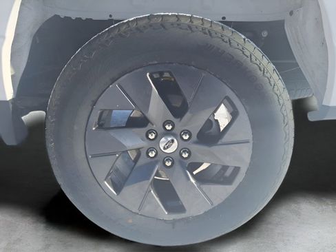 Used 2025 Ford F150 STX w/ Equipment Group 200A image 30