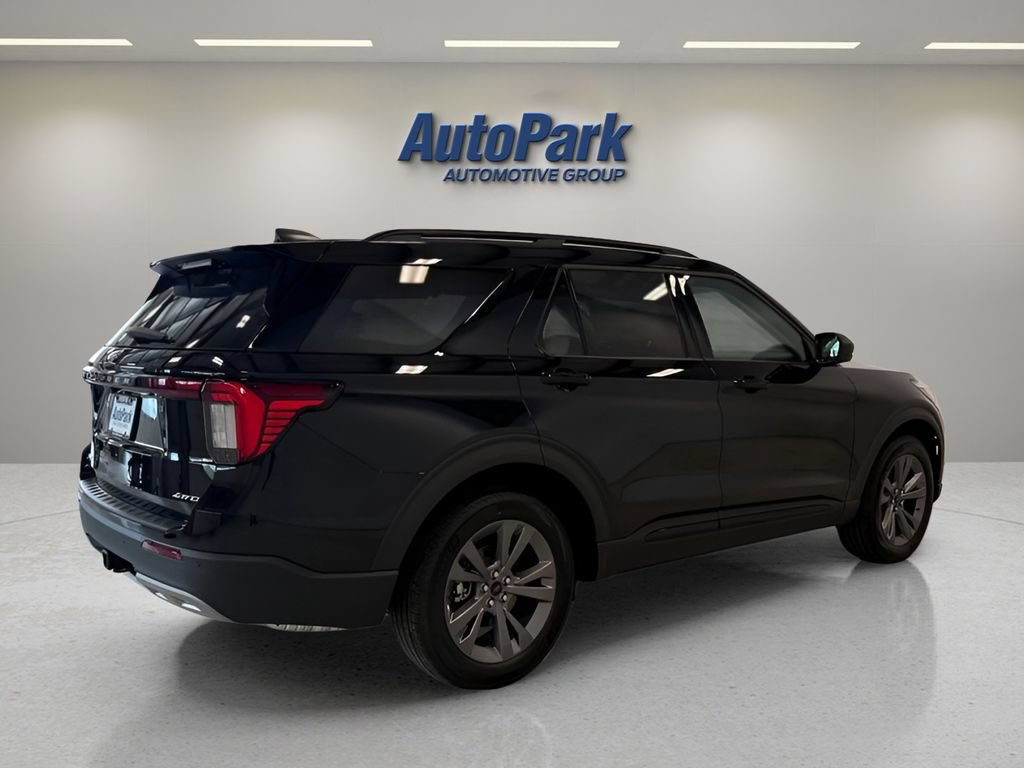 New 2026 Ford Explorer Active w/ Active Comfort Package AWD/4WD image 8