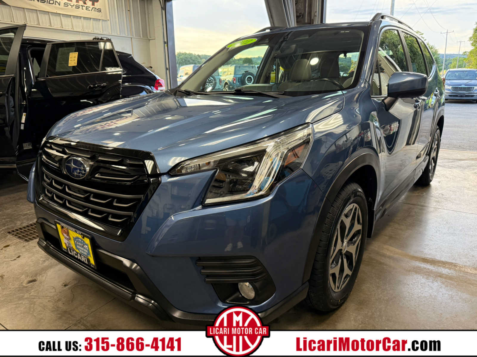 Used 2023 Subaru Forester Premium AWD/4WD image 1