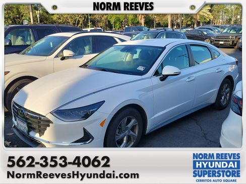 Used 2023 Hyundai Sonata SE FWD image 1