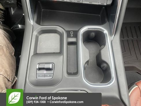 Used 2024 GMC Sierra 3500 Denali Ultimate image 32