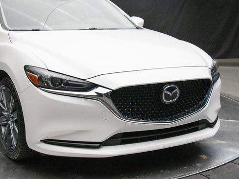 Used 2018 MAZDA MAZDA6 Touring image 3