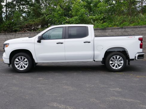 Certified 2023 Chevrolet Silverado 1500 Custom AWD/4WD image 3
