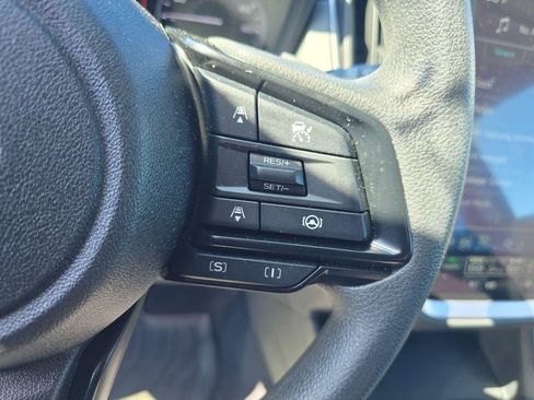 Used 2024 Subaru Crosstrek 2.0i Premium image 23