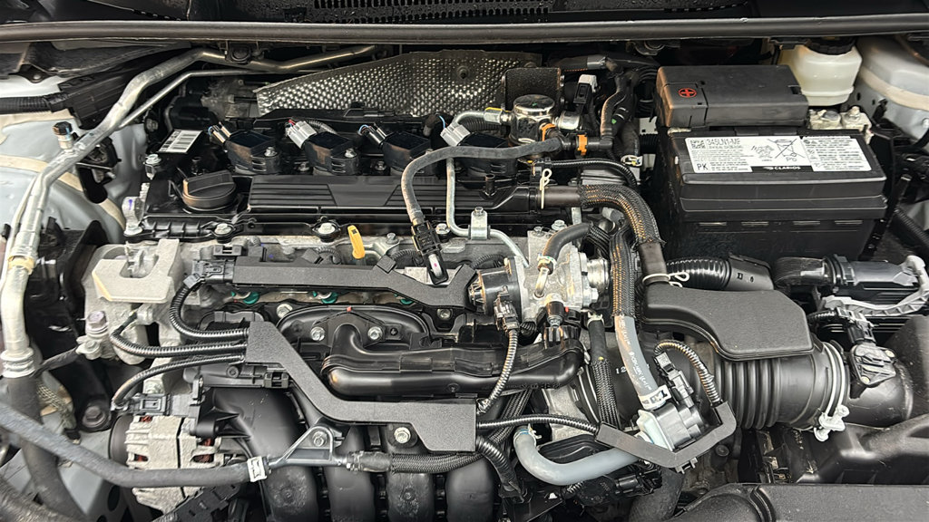 Used 2025 Toyota Corolla SE FWD image 32
