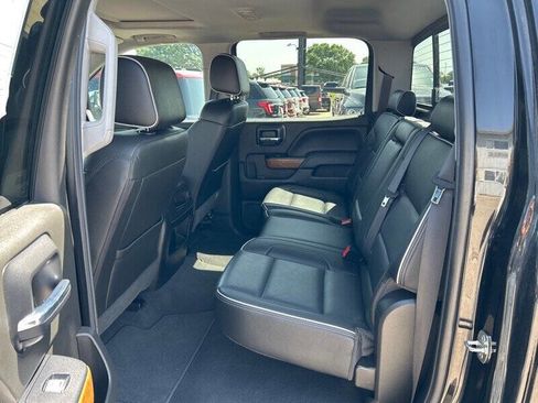 Used 2018 Chevrolet Silverado 1500 High Country image 13