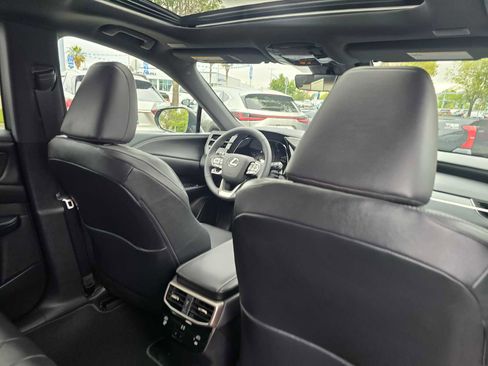 New 2025 Lexus RX 350 FWD image 15