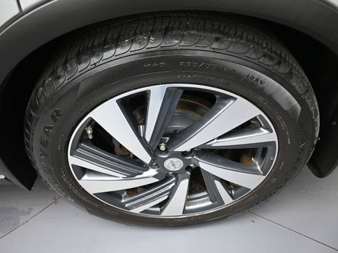 Used 2015 Nissan Murano Platinum w/ Platinum Technology Package AWD/4WD image 15