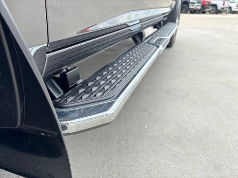 Used 2024 RAM 2500 Tradesman w/ Chrome Appearance Group AWD/4WD image 44