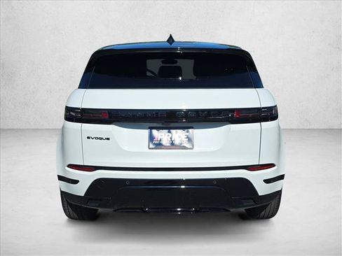 Used 2024 Land Rover Range Rover Evoque Dynamic SE AWD/4WD image 6