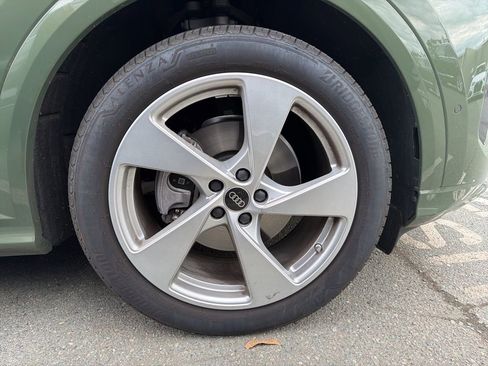 Used 2025 Audi Q5 Prestige AWD/4WD image 10