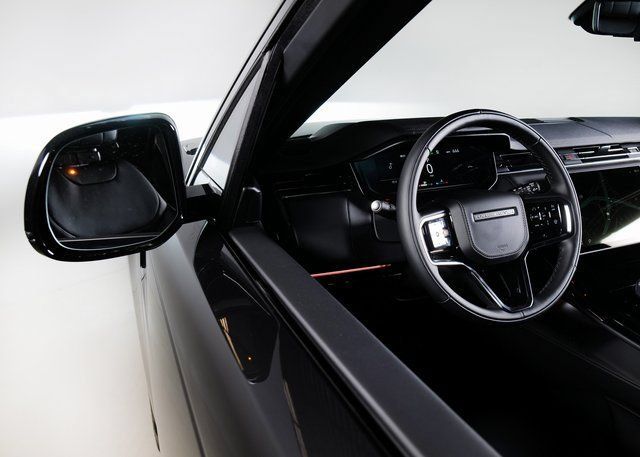 New 2026 Land Rover Range Rover Sport SE AWD/4WD image 22