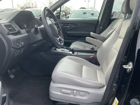 Used 2019 Honda Passport Touring image 8