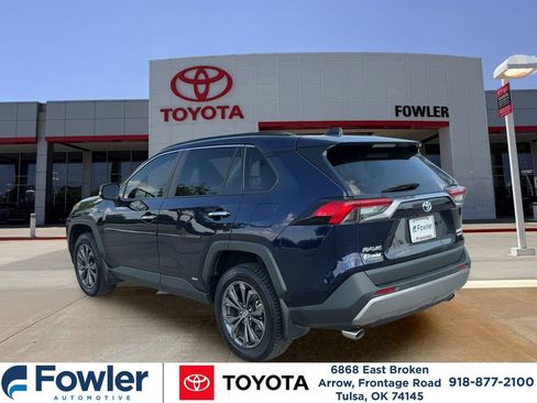 Used 2023 Toyota RAV4 Limited AWD/4WD image 4