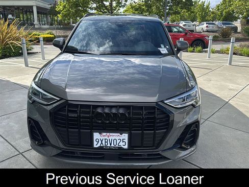 Used 2025 Audi Q3 2.0T Premium w/ Convenience Package AWD/4WD image 2