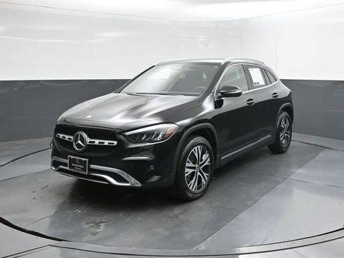 Certified 2025 Mercedes-Benz GLA 250 image 1