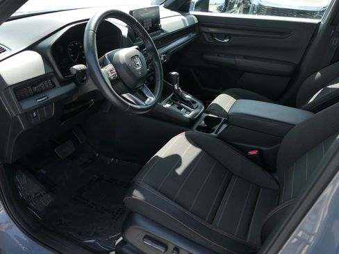 Used 2024 Honda CR-V Sport image 11