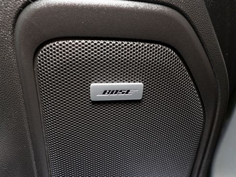 Used 2022 Chevrolet Silverado 1500 RST w/ Convenience Package II image 16