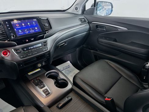 Used 2023 Honda Ridgeline RTL-E image 23