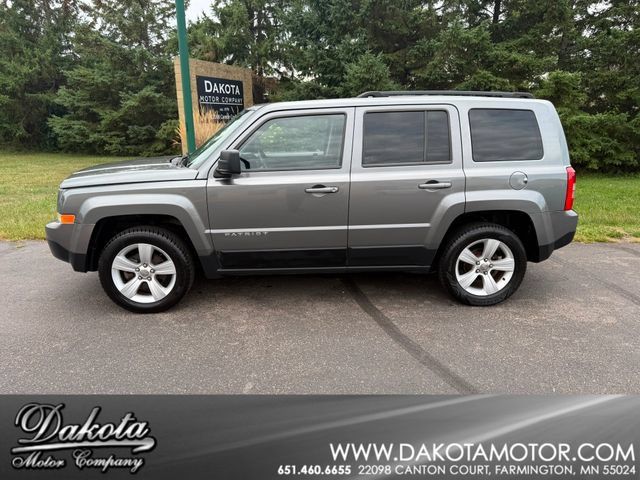 Used 2014 Jeep Patriot Latitude w/ Sun/Sound Group AWD/4WD image 1